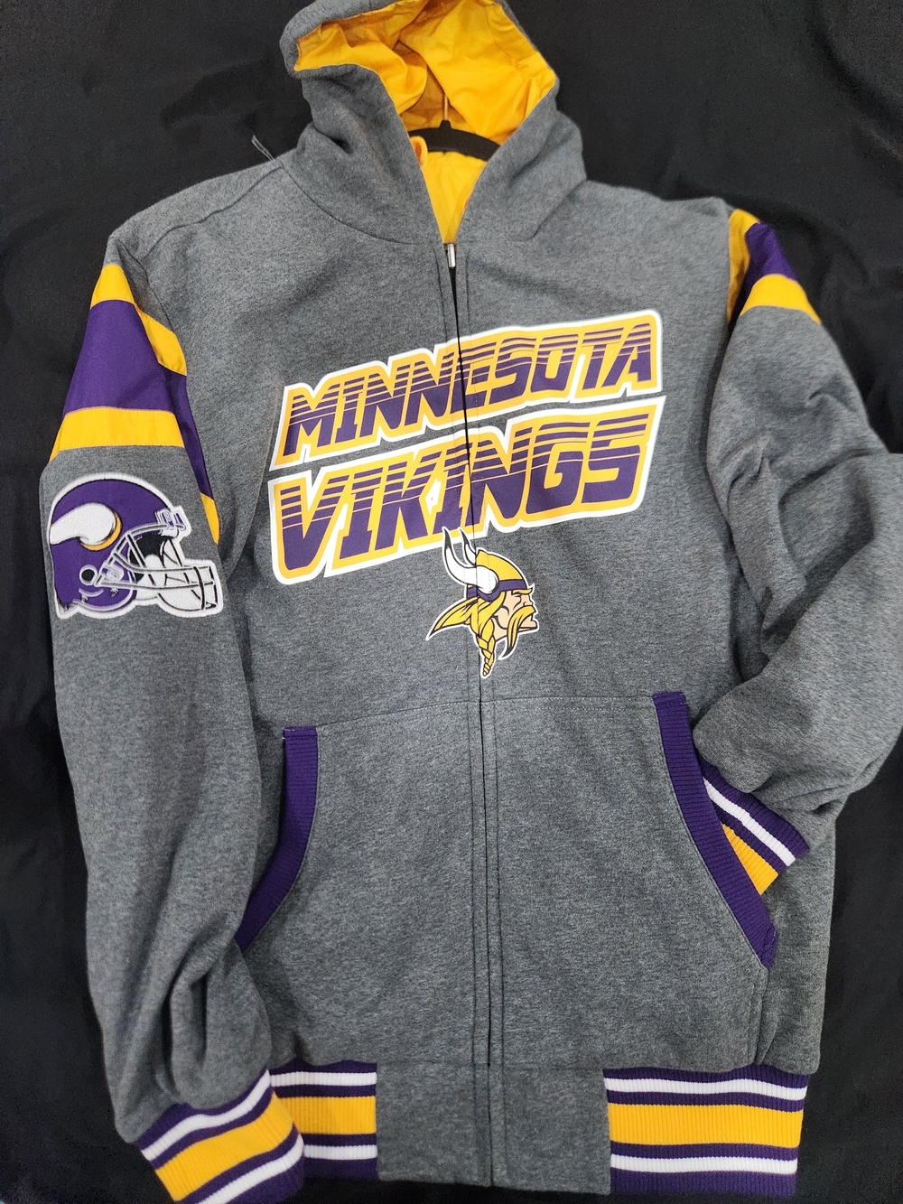 Reverable Viking Letterman Style And Windbreaker Hooded (2 In 1)